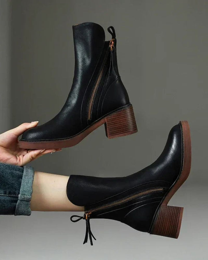 Bottines en cuir à talon moyen