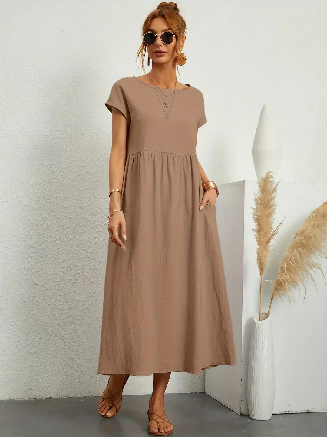 Robe midi fluide élégance intemporelle
