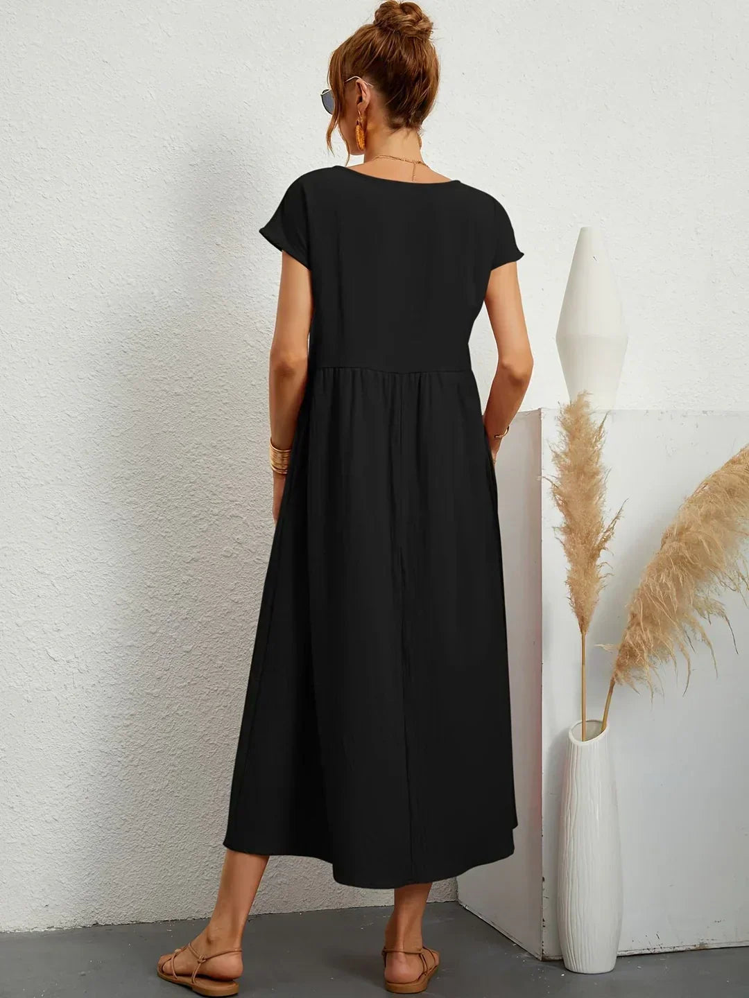 Robe midi fluide élégance intemporelle