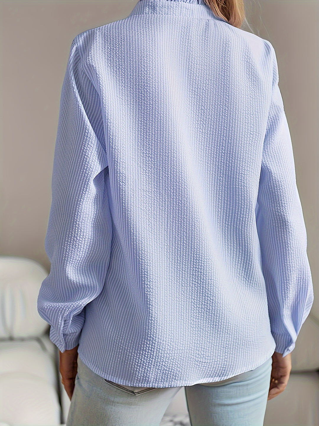 Blouse Élégante à Volants – Chemisier Chic et Féminin à Manches Longues