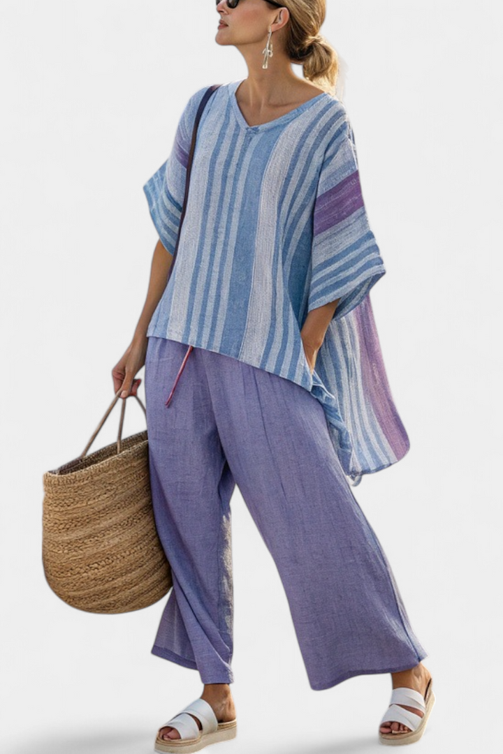 Carlotta – Haut élégant en lavande et bleu ciel avec pantalon en lin