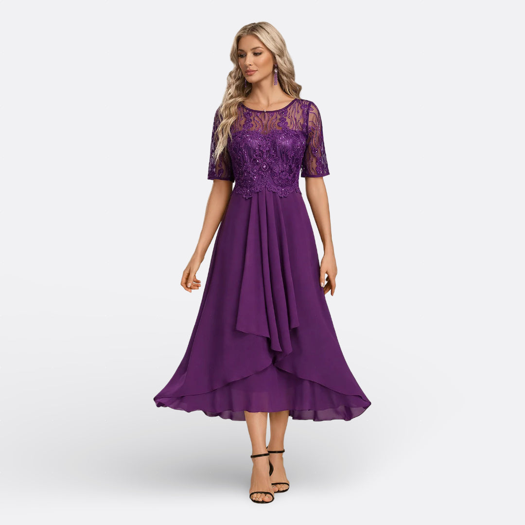 Mariana - Robe en Dentelle à Manches Courtes