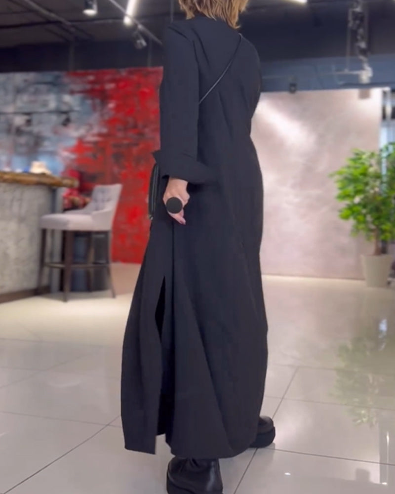 Robe longue ample avec revers et fente latérale