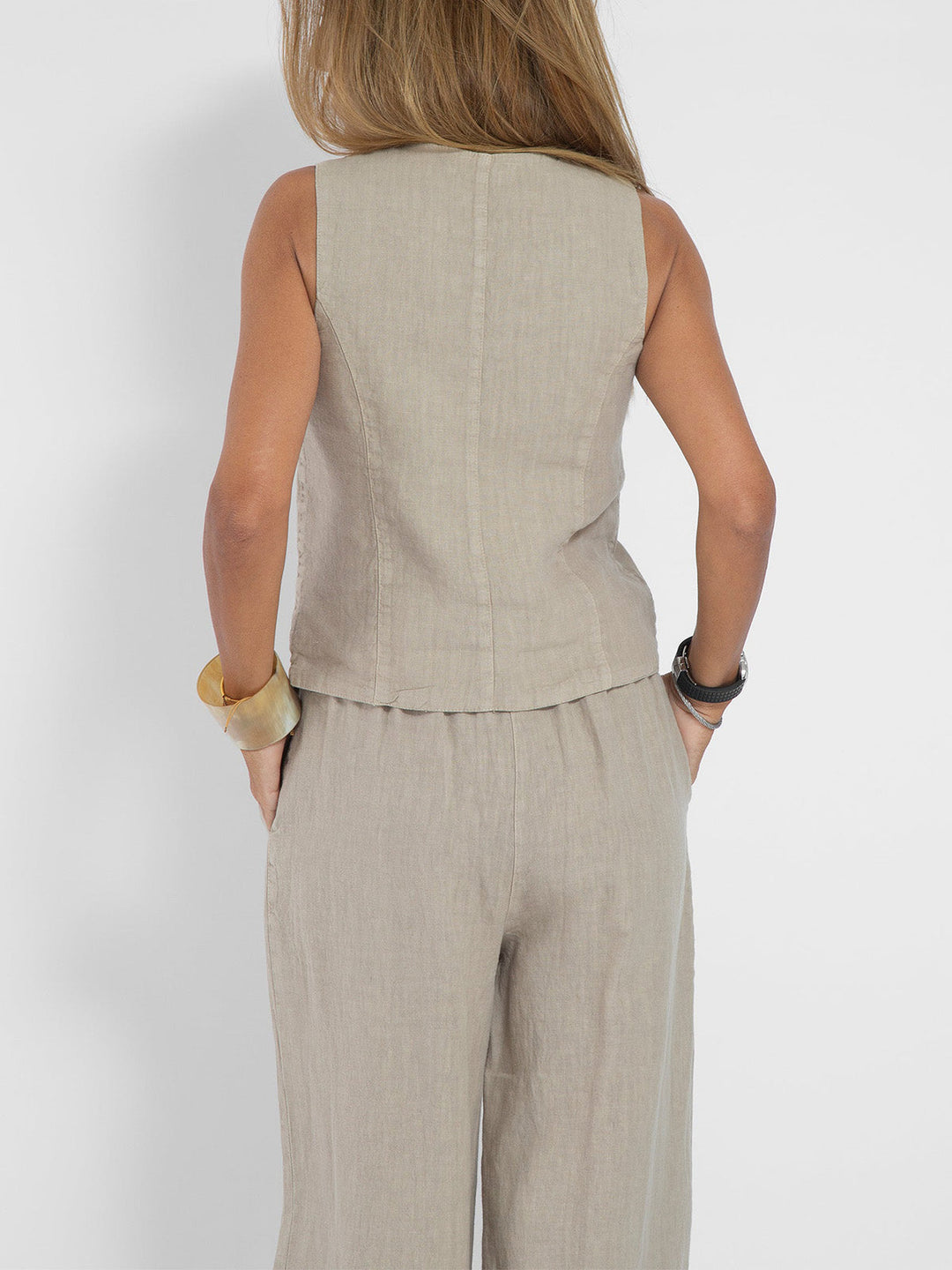 Aira – Ensemble élégant de deux pièces avec gilet et pantalon à jambes larges